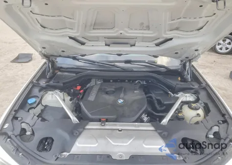 2018 BMW X3 xDrive30I z USA, uszkodzony, nr VIN 5UXTR9C56JLD66612